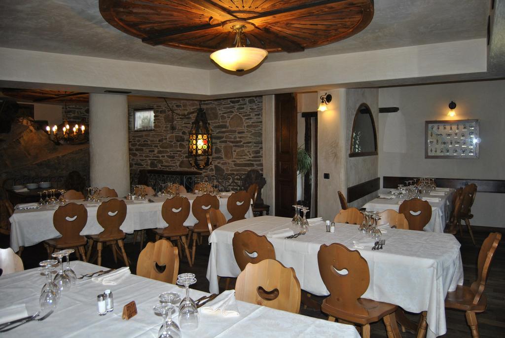 Casa Vacanza La Rocca Chiesa in Valmalenco Zewnętrze zdjęcie