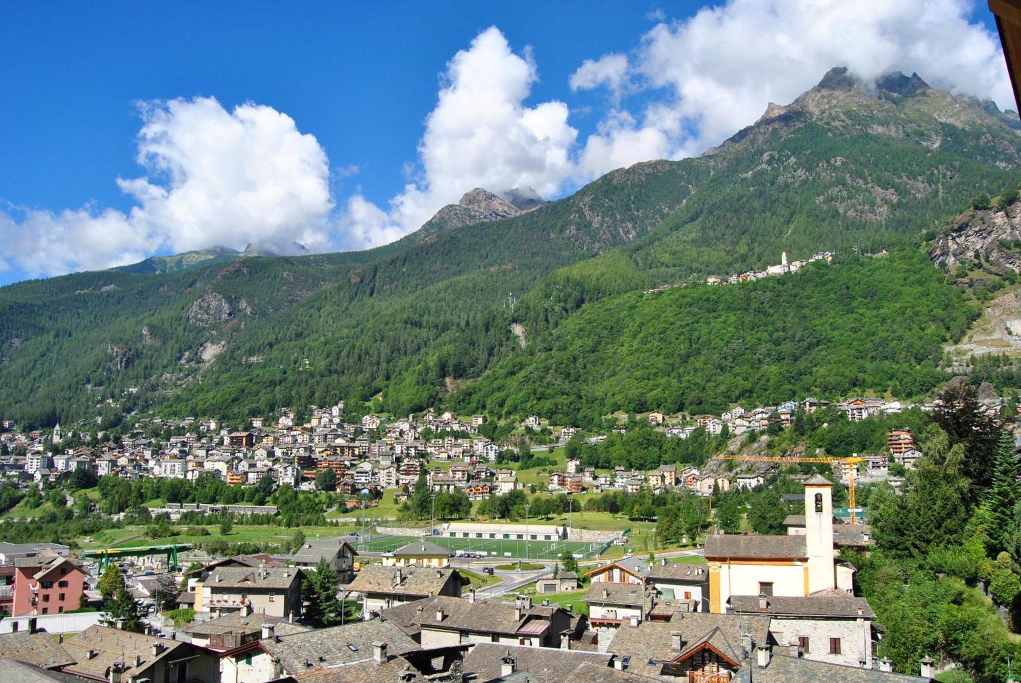 Casa Vacanza La Rocca Chiesa in Valmalenco Zewnętrze zdjęcie