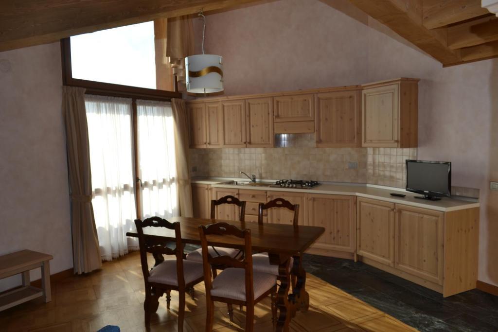 Casa Vacanza La Rocca Chiesa in Valmalenco Pokój zdjęcie